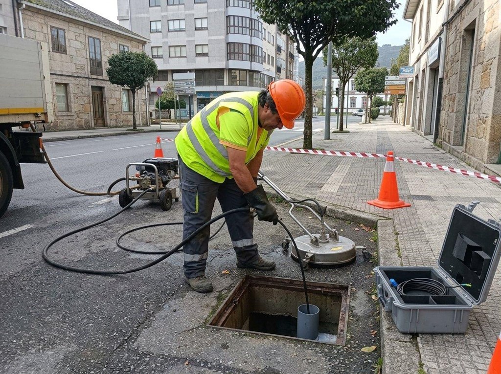 Foto 1 Así resolvemos tu desatasco de tuberías y arquetas en O Barbanza